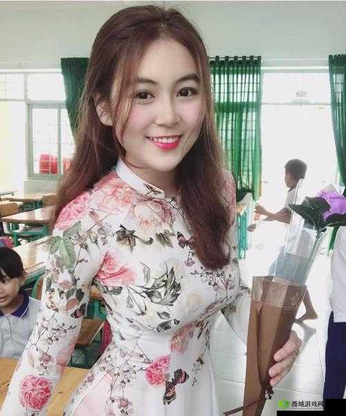 FREEZEFRANE 丰满老师:魅力课堂风采