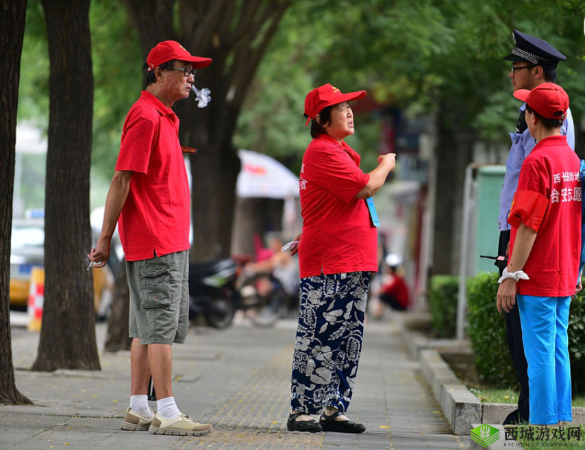 热心的朝阳群众娜娜老师:用爱心传递知识与温暖